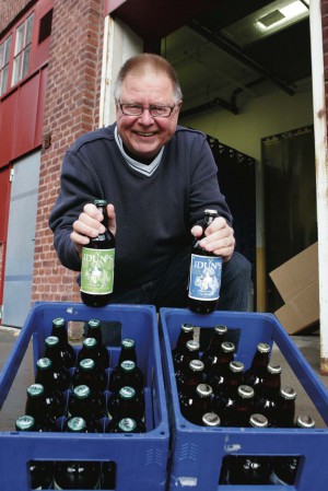 Christer ”Cralle” Sundberg har fullt upp. Nyligen fick Ahlafors Bryggerier en beställning om 11 200 ciderflaskor från en pupägare i Edinburgh.