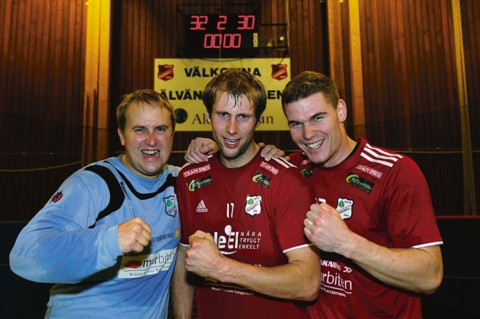 Matchvinnare. Torbjörn Mattsson, Andreas Johansson och Michael Strigelius svarade alla för viktiga insatser när Ale HF avgjorde hemma mot Kärra HF.