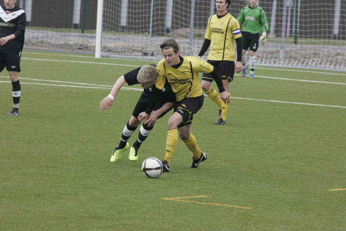 Christian ”Figge” Rönkkö gjorde två mål när Skepplanda BTK hemmabesegrade Säven/Hol med 3-1 på tisdagskvällen.