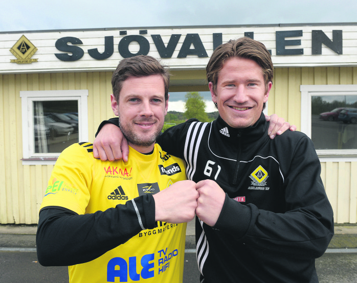 Tungt nyförvärv. Sebastian Johansson, tidigare i både Blåvitt och Örgryte IS, samt som proffs i turkiska ligan, är klar för Ahlafors IF. Han återförenas därmed med sin tidigare lagkamrat från ÖIS, Jonathan Lindström.