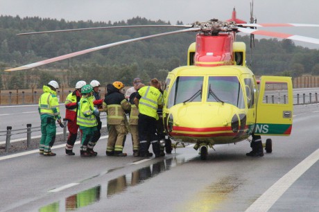 Ambulanshelikopter förde den skadade kvinnan till Sahlgrenska sjukhuset.