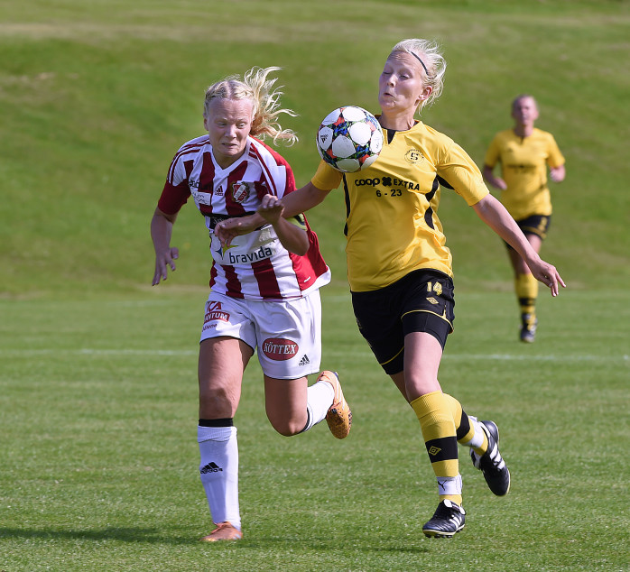 Amanda Errind avgjorde i 88:e minuten borta mot Stenungsund. Matchens enda mål betydde tre nya poäng för SBTK.