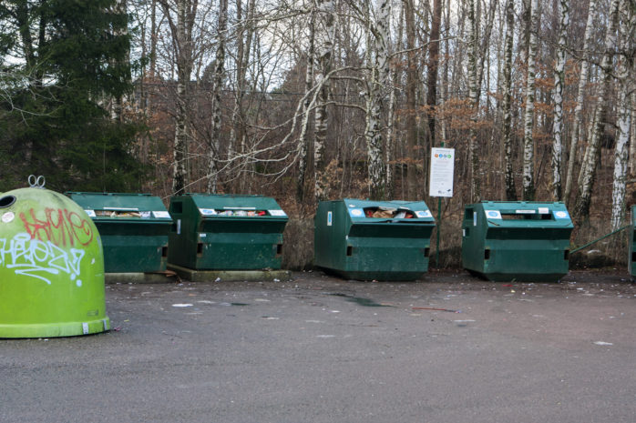 FTI – Förpacknings & Tidningsinsamlingen – tar över ansvaret gällande städningen av Ales återvinningsstationer. Städningen har fram till nu skötts av kommunens renhållningsarbetare. 