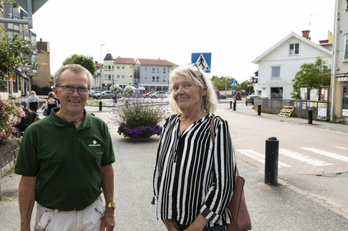Bjarne Färjhage och Madeleine Dahlgren har båda ett förflutet som kommunalråd i Lilla Edets kommun. Deras politiska engagemang är fortfarande stort.