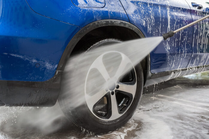 Biltvättarhelgen infaller varje år och har som syfte att upplysa om de faror som biltvättning på gatan har.