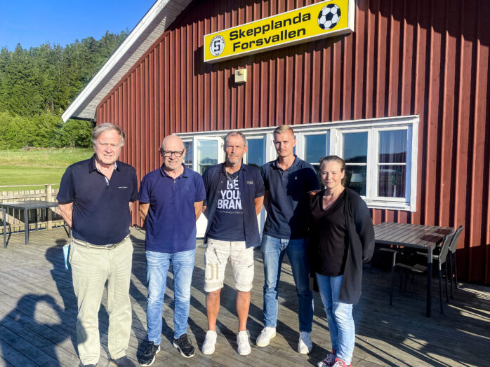 På lördag firar Skepplanda BTK 75 år. Här ses föreningens jubileumskommitté: Gerhard Sager, Mikael Olsson, Christer Andersson, Alfred Olofsson och Annika Grund. 
